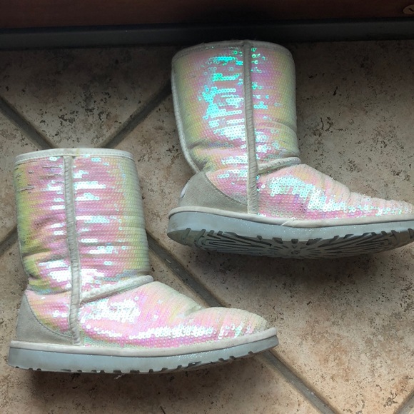 Sparkly ugg - Picture 2 of 3